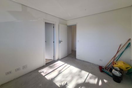 Suíte 1 de apartamento à venda com 2 quartos, 120m² em Vila Madalena, São Paulo