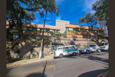 Fachada de apartamento à venda com 2 quartos, 120m² em Vila Madalena, São Paulo