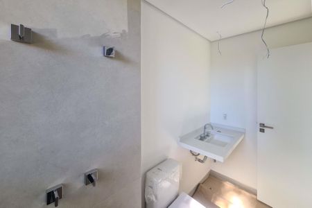 Suíte 1 de apartamento à venda com 2 quartos, 120m² em Vila Madalena, São Paulo