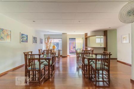 Apartamento à venda com 76m², 2 quartos e 1 vaga