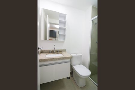 Studio para alugar com 27m², 1 quarto e sem vaga Studio para alugar com 27m², 1 quarto e sem vagaBanheiro