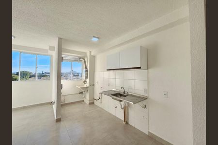 Apartamento à venda com 42m², 2 quartos e 1 vaga Apartamento à venda com 42m², 2 quartos e 1 vagaCozinha e Área de Serviço