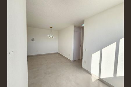 Apartamento à venda com 42m², 2 quartos e 1 vaga Apartamento à venda com 42m², 2 quartos e 1 vagaSala