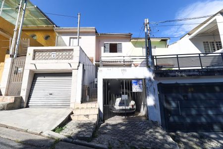 Casa para alugar com 250m², 2 quartos e 1 vaga