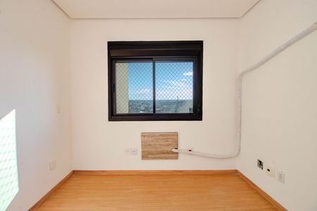 Apartamento para alugar com 174m², 3 quartos e 2 vagasQuarto 1