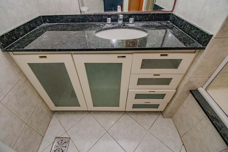 Apartamento para alugar com 174m², 3 quartos e 2 vagasBanheiro Social
