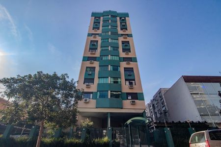 Apartamento para alugar com 174m², 3 quartos e 2 vagasFachada