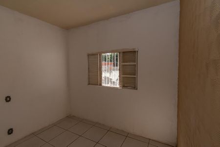 Casa para alugar com 120m², 2 quartos e 2 vagas Casa para alugar com 120m², 2 quartos e 2 vagasQuarto 2