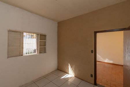 Casa para alugar com 120m², 2 quartos e 2 vagas Casa para alugar com 120m², 2 quartos e 2 vagasQuarto 2