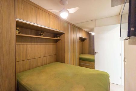 Quarto de apartamento para alugar com 2 quartos, 50m² em Vila São Gabriel, Belo Horizonte