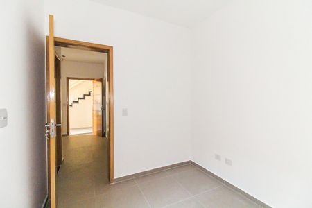 Quarto  de apartamento à venda com 1 quarto, 26m² em Guaianases, São Paulo