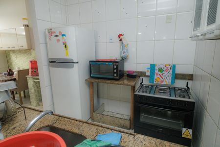 Casa à venda com 210m², 3 quartos e 2 vagas Casa à venda com 210m², 3 quartos e 2 vagasCozinha