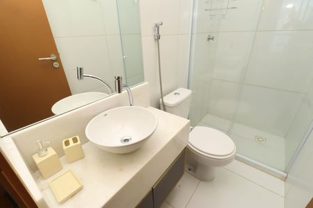 Banheiro de apartamento para alugar com 1 quarto, 22m² em Barra, Salvador