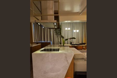Foto 03 de apartamento à venda com 2 quartos, 66m² em Vila Mariana, São Paulo