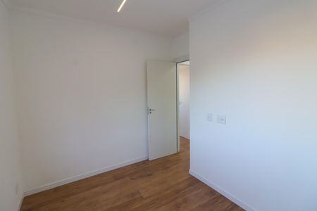 Quarto 1 de apartamento para alugar com 2 quartos, 41m² em Jaguaribe, Osasco