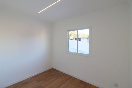 Quarto 1 de apartamento para alugar com 2 quartos, 41m² em Jaguaribe, Osasco