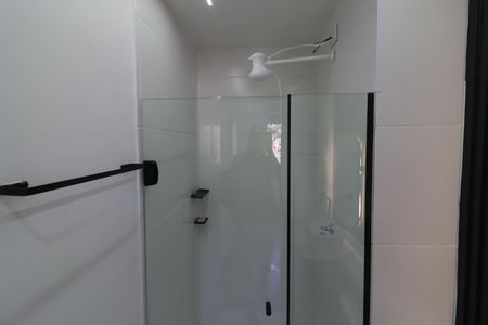 Banheiro de apartamento à venda com 2 quartos, 41m² em Jaguaribe, Osasco