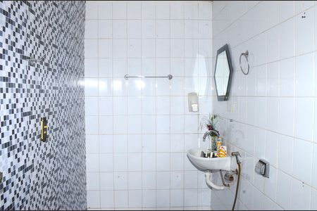Casa para alugar com 148m², 2 quartos e 2 vagasBanheiro de serviço