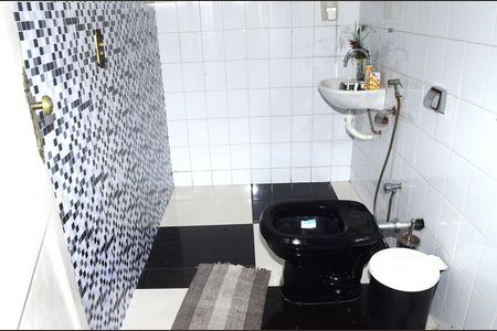 Casa para alugar com 148m², 2 quartos e 2 vagasBanheiro de serviço