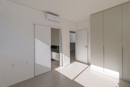 Casa de condomínio à venda com 208m², 3 quartos e 2 vagasQuarto 2