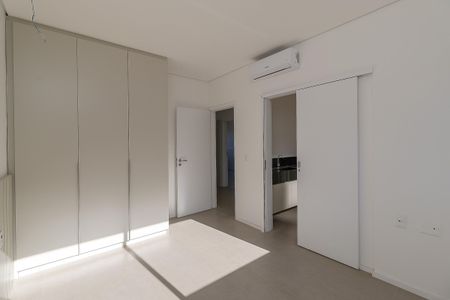 Casa de condomínio à venda com 208m², 3 quartos e 2 vagasQuarto 3