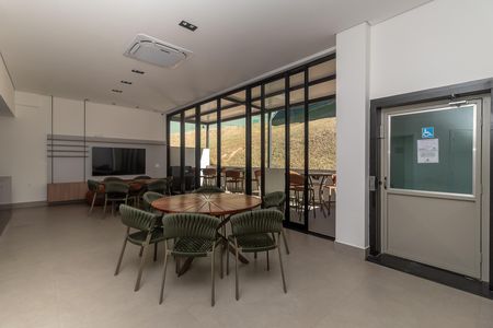Casa de condomínio à venda com 208m², 3 quartos e 2 vagasÁrea comum - Salão de festas