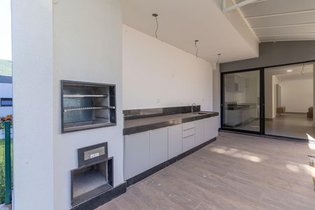Casa de condomínio à venda com 208m², 3 quartos e 2 vagasÁrea gourmet