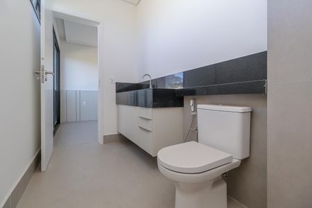 Casa de condomínio à venda com 208m², 3 quartos e 2 vagasBanheiro da Suíte 1