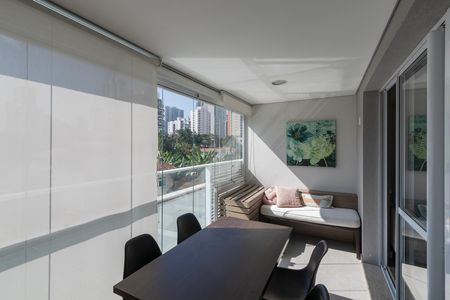 Apartamento para alugar com 42m², 1 quarto e 1 vaga Apartamento para alugar com 42m², 1 quarto e 1 vagaVaranda