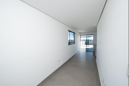 Apartamento à venda com 190m², 3 quartos e 4 vagas Apartamento à venda com 190m², 3 quartos e 4 vagasCobertura