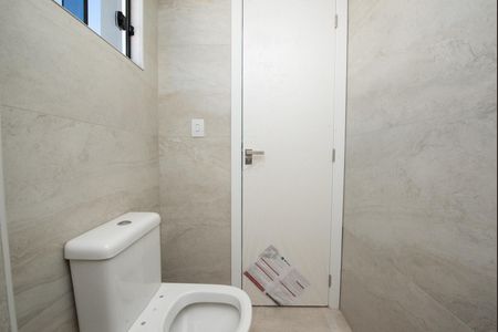 Banheiro 2 de apartamento à venda com 3 quartos, 190m² em Barreiro, Belo Horizonte