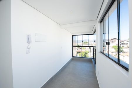 Apartamento à venda com 190m², 3 quartos e 4 vagas Apartamento à venda com 190m², 3 quartos e 4 vagasSala
