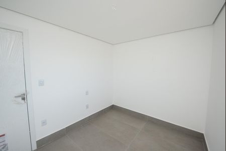 Apartamento à venda com 190m², 3 quartos e 4 vagas Apartamento à venda com 190m², 3 quartos e 4 vagasQuarto 2
