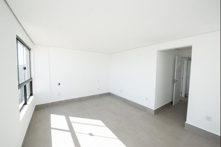 Suíte de apartamento à venda com 3 quartos, 190m² em Barreiro, Belo Horizonte