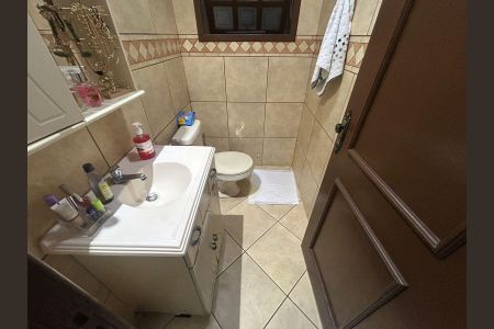 Casa para alugar com 289m², 5 quartos e 3 vagasLavabo