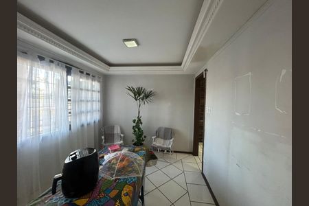 Casa para alugar com 289m², 5 quartos e 3 vagasCozinha