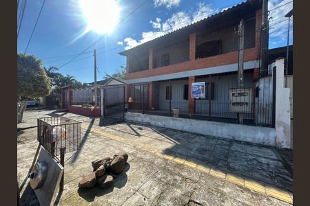 Casa para alugar com 289m², 5 quartos e 3 vagasFachada