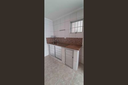Cozinha de casa para alugar com 3 quartos, 100m² em Rio Pequeno, São Paulo