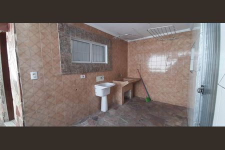 Área de Serviço de casa para alugar com 3 quartos, 100m² em Rio Pequeno, São Paulo