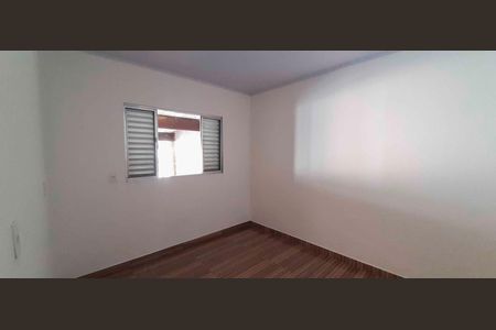 Quarto 1 de casa para alugar com 3 quartos, 100m² em Rio Pequeno, São Paulo