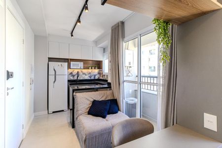 Studio para alugar com 25m², 1 quarto e sem vaga Studio para alugar com 25m², 1 quarto e sem vagaSala