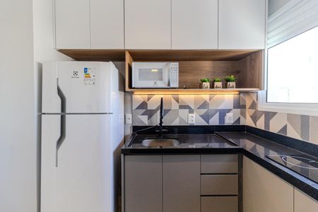 Studio para alugar com 25m², 1 quarto e sem vaga Studio para alugar com 25m², 1 quarto e sem vagaCozinha