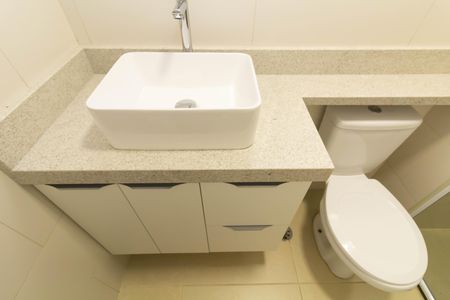 Banheiro de apartamento à venda com 2 quartos, 40m² em Jardim Lideranca, São Paulo