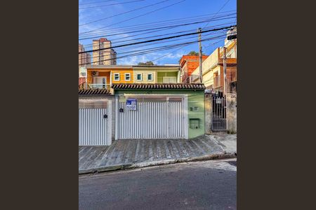 Casa para alugar com 165m², 3 quartos e 3 vagasFachada