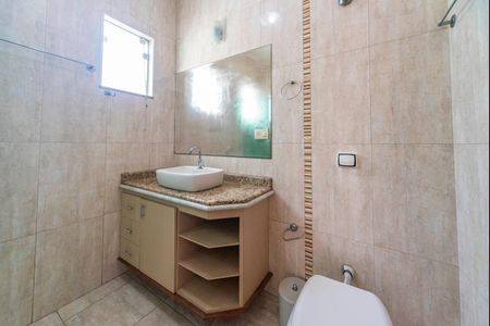 Casa para alugar com 165m², 3 quartos e 3 vagasBanheiro do Quarto 3
