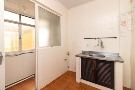Apartamento para alugar com 104m², 2 quartos e sem vaga Apartamento para alugar com 104m², 2 quartos e sem vagaCozinha e Área de Serviço
