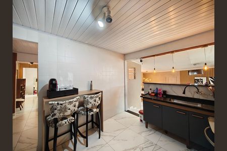 Casa à venda com 130m², 2 quartos e 1 vaga Casa à venda com 130m², 2 quartos e 1 vagaCozinha