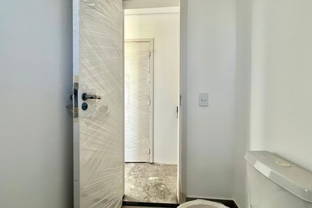 Casa de condomínio à venda com 137m², 3 quartos e 2 vagas Casa de condomínio à venda com 137m², 3 quartos e 2 vagasBanheiro da Suíte 3