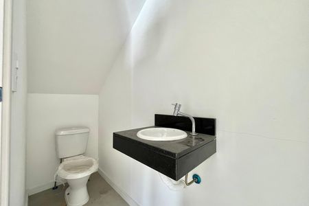 Casa de condomínio à venda com 137m², 3 quartos e 2 vagas Casa de condomínio à venda com 137m², 3 quartos e 2 vagasLavabo