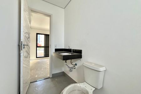 Casa de condomínio à venda com 137m², 3 quartos e 2 vagas Casa de condomínio à venda com 137m², 3 quartos e 2 vagasBanheiro da Suíte 2